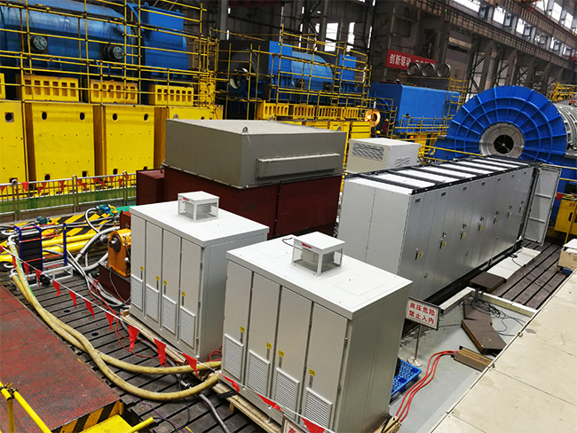 888集团官网正版HD8000变频器配套国内首台24MW级6000rmin管道压缩机用同步电动机顺利完成鉴定试验 (2).jpg