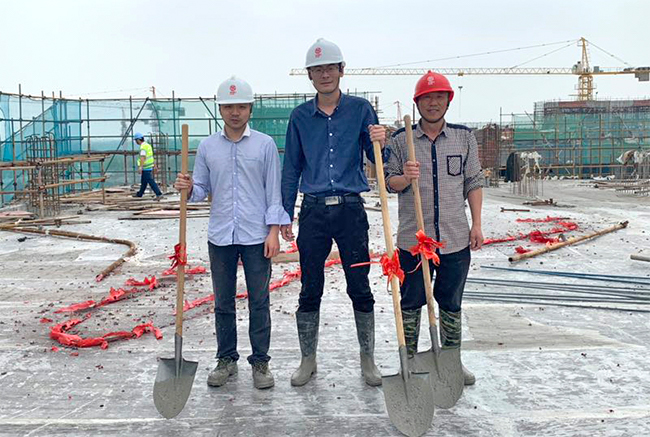 888集团官网正版苏州基地封顶喜讯 (1).jpg