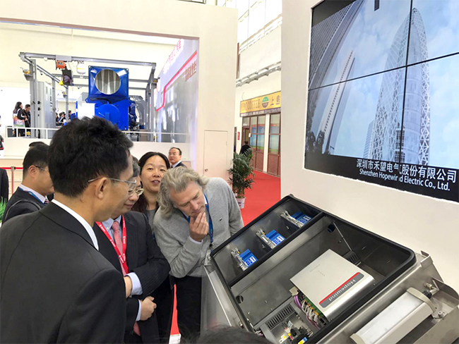 亮点  888集团官网正版PMC集成式变桨控制系统闪亮登场 (3).jpg