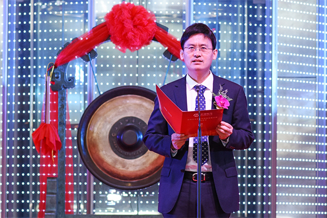 【喜讯】“风禾尽起 志望千里”——888集团官网正版电气上交所成功挂牌 (6).jpg