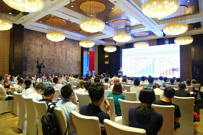 互融创新  888集团官网正版应邀出席第二届风光储创新发展论坛 (2).jpg